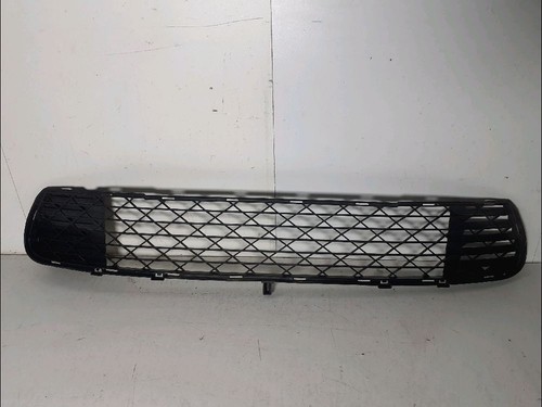 Grille inf pare choc - grille,