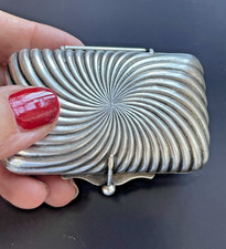 Pilulier en Métal Guilloché à décor en Spirale