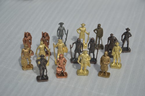 Kinder lot figurines en - kinder,