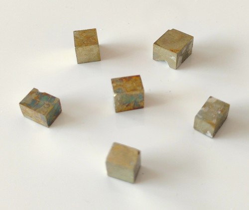 Lot cubes pyrite - 6, (5,9