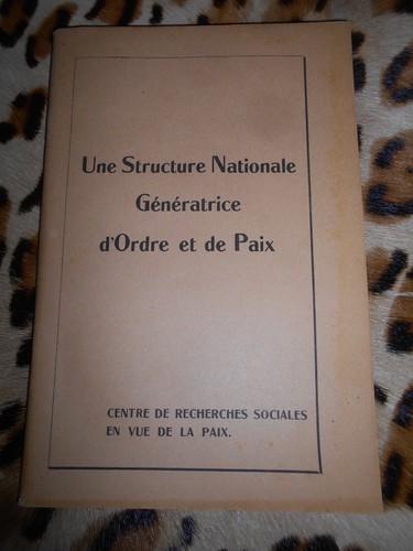Une structure nationale