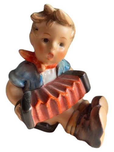 Goebel hummel figurine - goebel, garçon