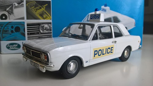 Vanguards cortina lotus - cortina, mack