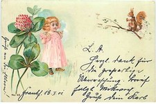 Fantaisie - Fillette pr�s de tr�fles regardant un �cureuil - squirel - 22955