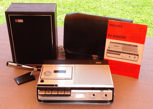Magnetophone cassettes - magnetophone,