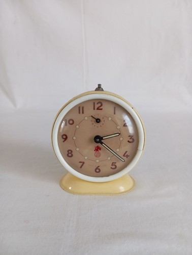 Vintage réveil mécanique - , smi