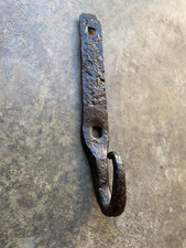 Ancien crochet sur platine,en