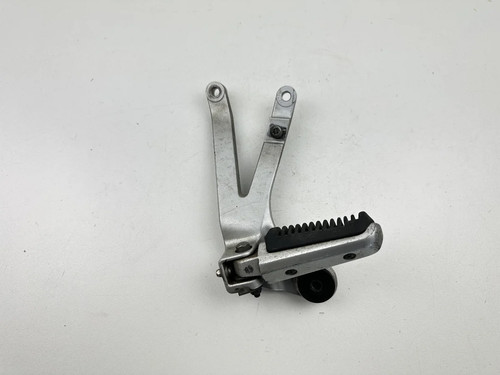 Platine repose pied - platine,