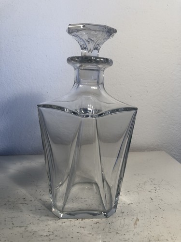 Belle carafe alcool - à,