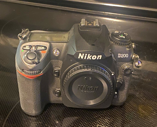Nikon d200 2mp - 10.2mp, slr