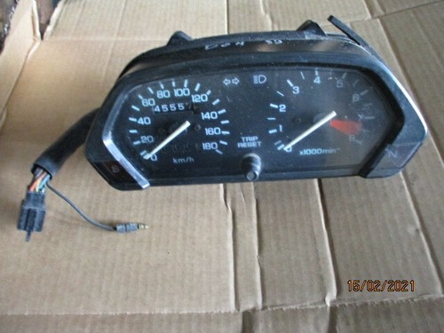 Compteur 650 dominator - compteur,