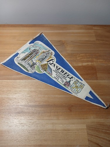 Fanion touristique ancien - fanion,