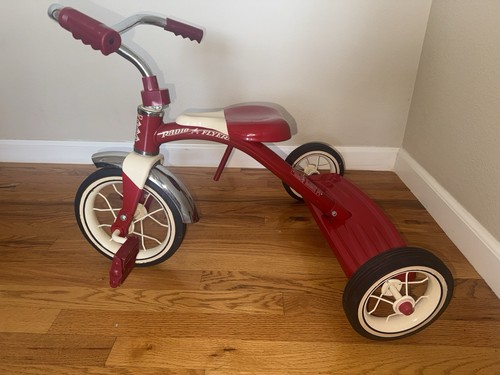 Vintage 1998 radio flyer retro - radio,
