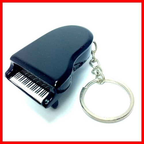 Piano queue porte clé - porte,