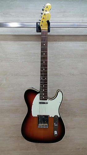 Guitare - (fender,