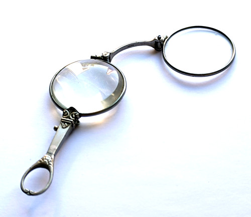 Loupe pliante ancienne - loupe,