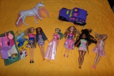 LOT 6 POUPEES DONT BARBIE PLUS