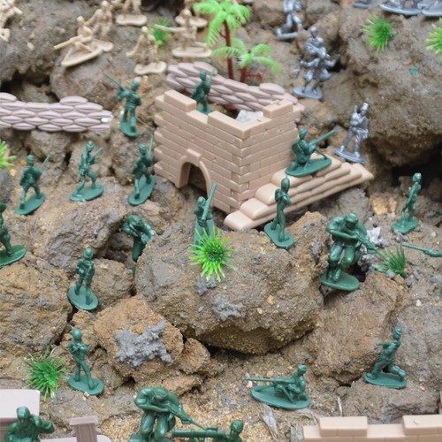 260 pièces mini soldats - 260,