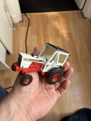 Corgi toys david brown - toys,