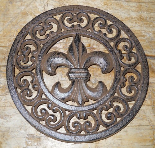 Cast iron round fleur lis - cast, de