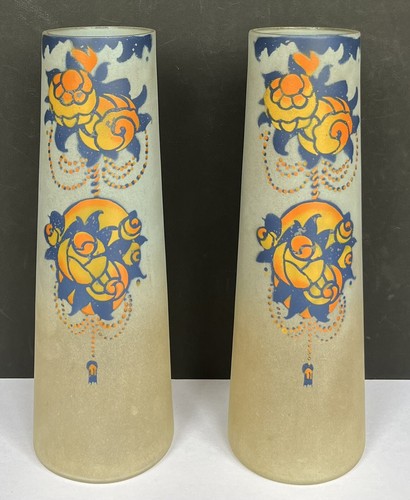 Paire vases verre dépoli - vases,