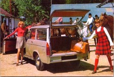 1968 PEUGEOT 404 FAMILIALE Wagon 4x6 automobile Postcard
