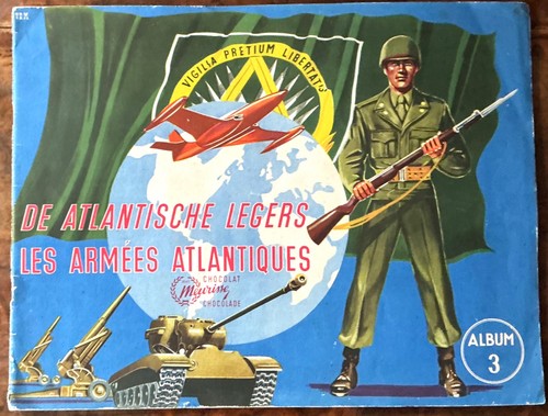 Album chromos les armées - album,