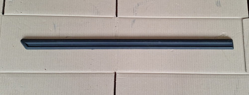 Rear door moulding right - right, nos