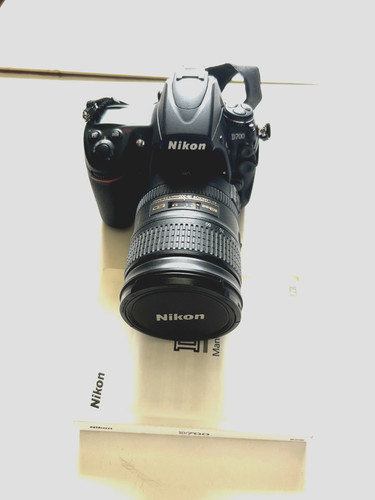Nikon d700 zoom nikkor - nikon,