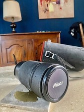 Zoom Nikon 80-200mm - en bon état 