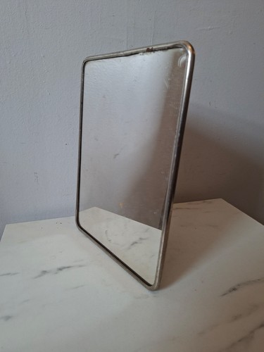 Beau miroir coiffeur barbier - miroir,
