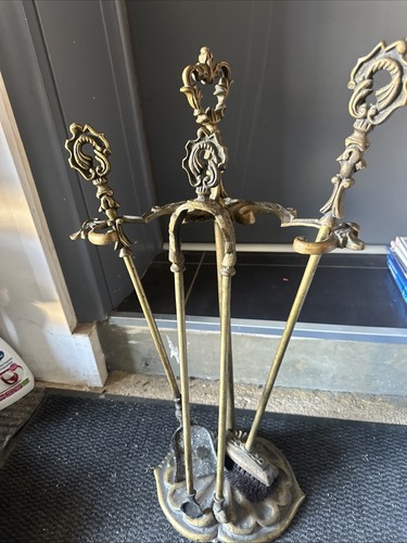 Ancien serviteur de - ancien,