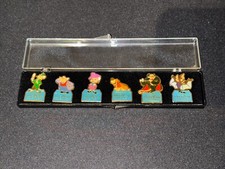 DISNEY COLLECTION HOME VIDEO BASIL DETECTIVE PRIVATE ENAMEL BADGE PIN LOT