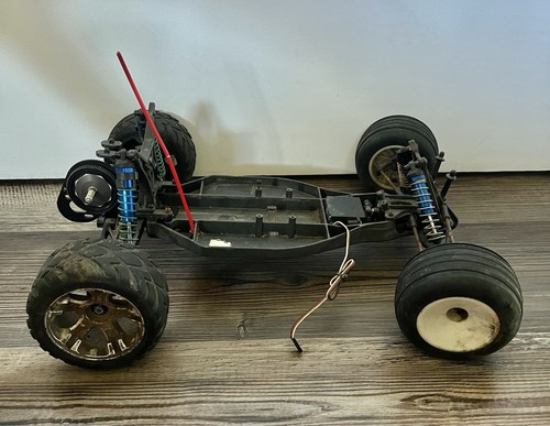 Team associated rc10 10 - b4, 1/10