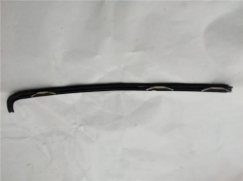 Garniture pilier droit - de,