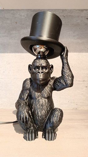 Lampe singe avec - singe, chapeau