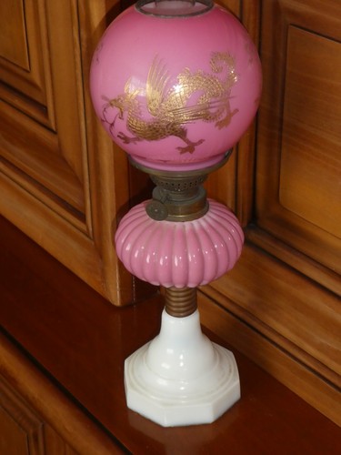 Superbe lampe pétrole - superbe,