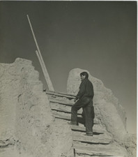 Kiva, Pueblo Indians Vintage