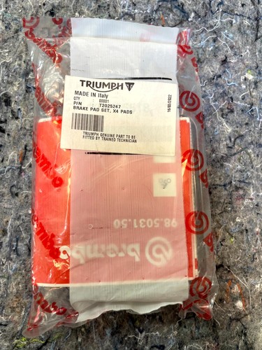 Triumph speed triple 1050 - triumph,