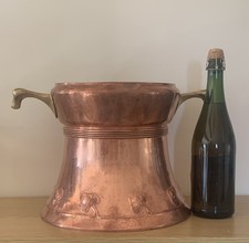 Ancien Seau À Champagne Cache