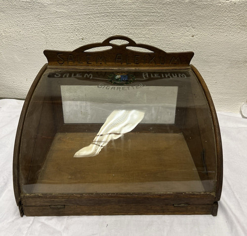 Old display cabinet yenidze - old,