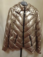 doudoune femme avec manches longues et capuche