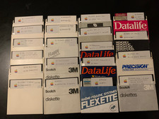 LOT 1 DE 20 DISQUETTES APPLE