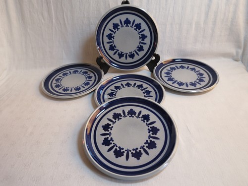 Assiettes plates faïencerie - 5,