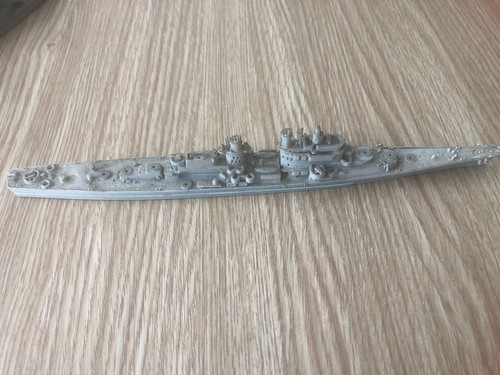 Maquette bateau guerre - de,