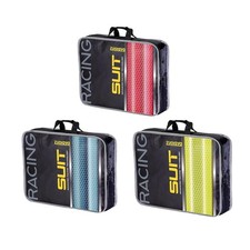 rangement pour combinaison