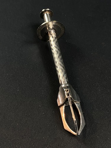 Pince glaçons ou à - et, /