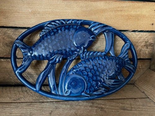 Ancien dessous plat - plat, en