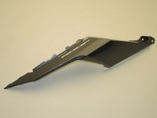 Carénage flanc arrière droit