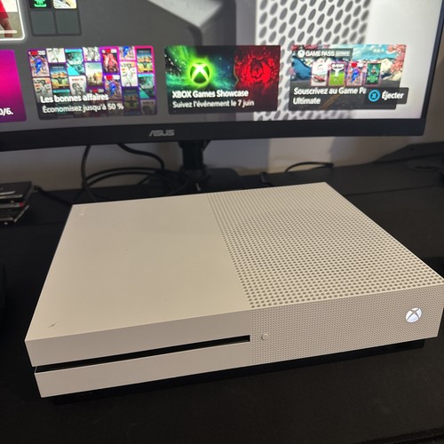 Microsoft xbox one 500 - s,
